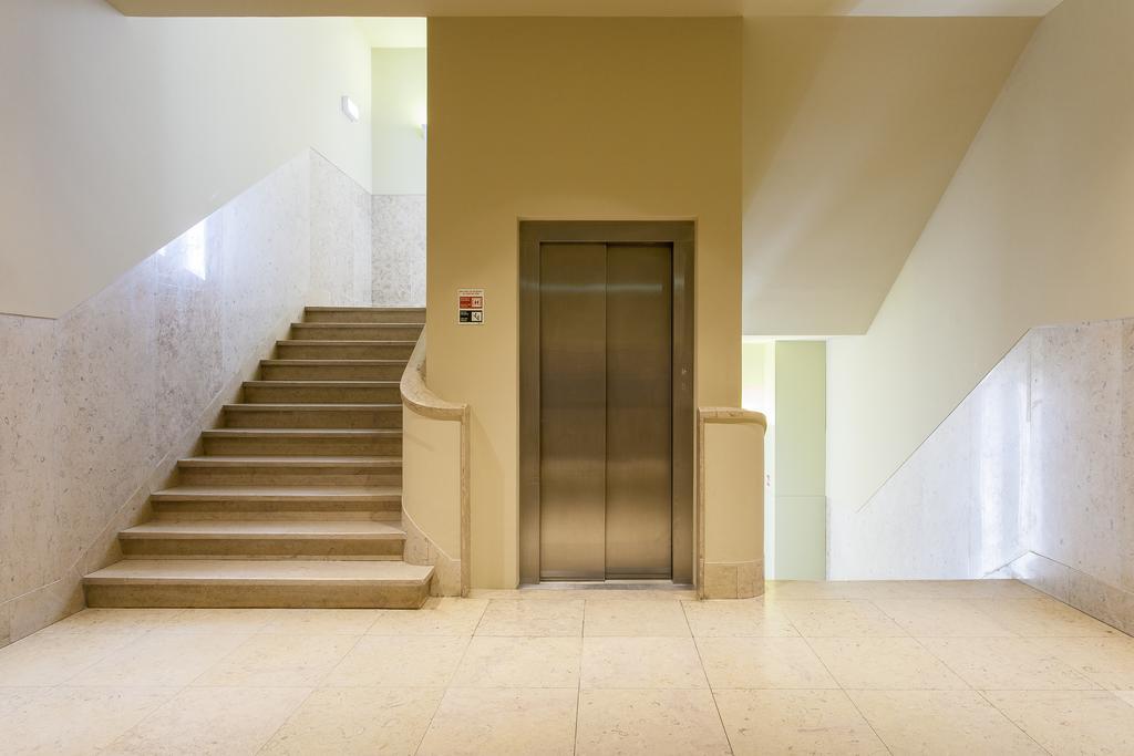 Joivy Downtown Market Apartments Lisboa Ngoại thất bức ảnh